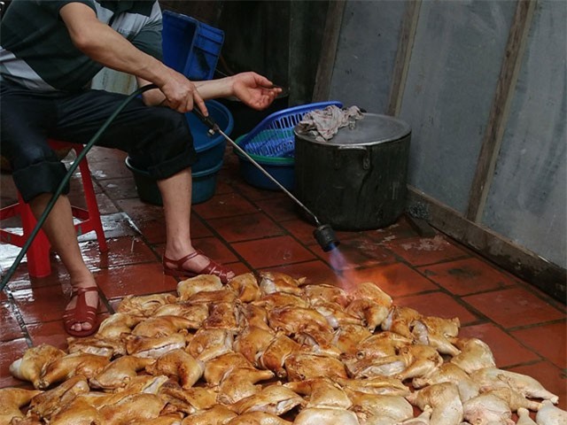 Hà Nội bêu tên người bán thực phẩm bẩn, người dân nói gì?