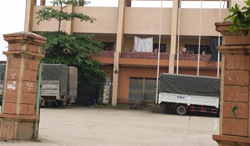 Yên Bái: “Hô biến” di tích quốc gia thành quán bia, bãi tập kết xe tải?