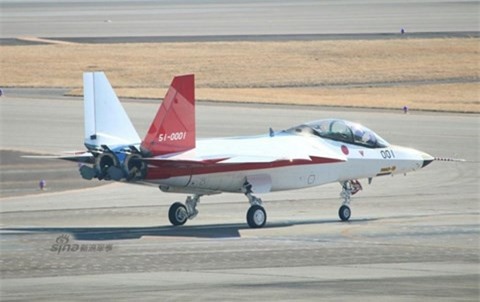 Nhật Bản trình làng tiêm kích tàng hình thế hệ thứ 5