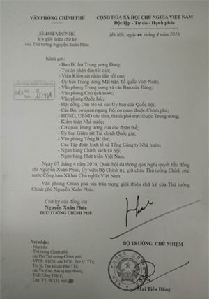 Giới thiệu chữ ký của Thủ tướng và 3 Phó Thủ tướng