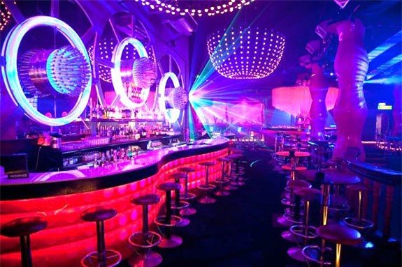 Kiểm tra các cơ sở kinh doanh karaoke, vũ trường, nhà hàng