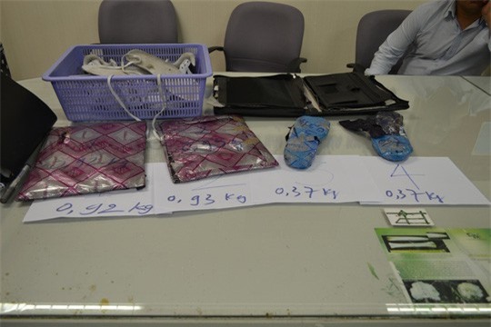 Bắt giữ kẻ vận chuyển 3kg ma túy nhập cảnh vào Việt Nam