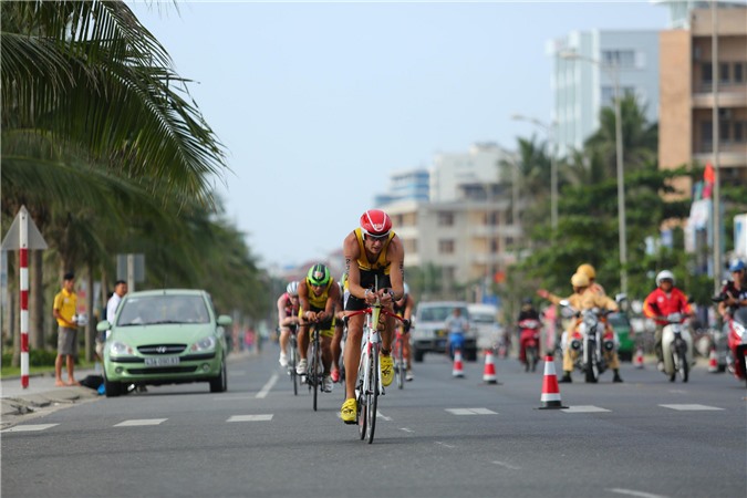 Number 1 đồng hàng cùng IRONMAN 2016