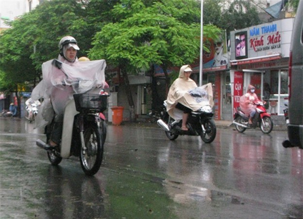 Thời tiết Bắc Bộ: Hà Nội có mưa dông, gió giật