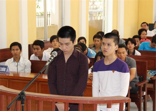 Đoạt mạng bạn nhậu sau câu chửi thề