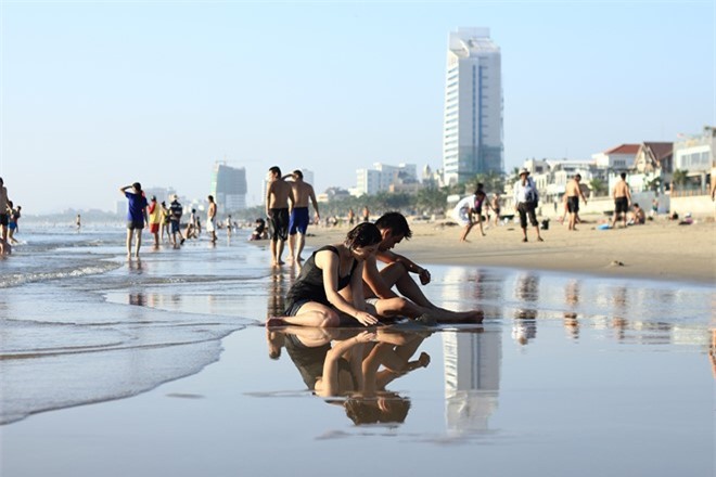 Đà Nẵng khẳng định nước biển không nhiễm độc