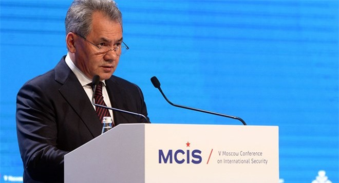 Ông Putin ra lệnh không kích ở Syria để chặn đứng quân khủng bố tràn vào Nga