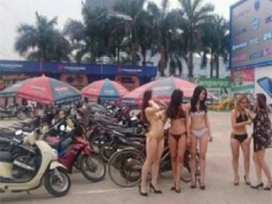 Hà Nội: Tiếp thị phản cảm, Siêu thị Trần Anh có thể bị phạt nặng?