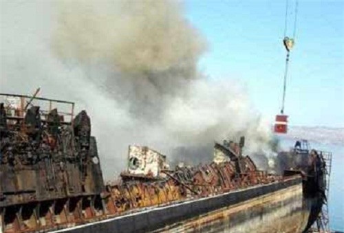 Tàu ngầm hạt nhân Nga cháy ngùn ngụt ở vùng Viễn Đông