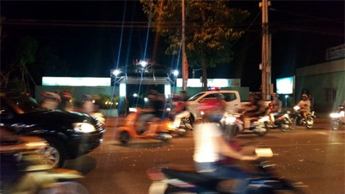 Cảnh sát nổ súng ngăn ẩu đả do va chạm giao thông