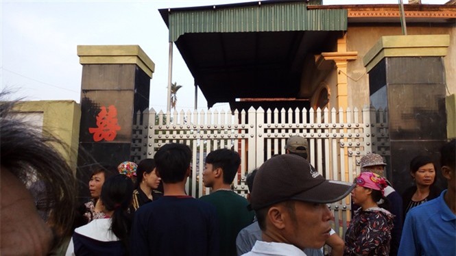 Hỏa hoạn lúc rạng sáng làm vợ chồng chết cháy, 2 con trai nguy kịch