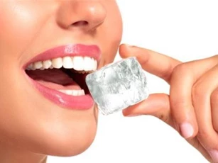 Tránh xa những thói quen xấu để hàm răng luôn khỏe mạnh