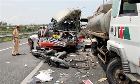 41 người thiệt mạng vì tai nạn giao thông trong ngày nghỉ lễ thứ 3
