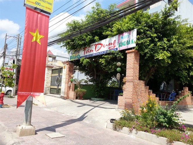 Long An: Bắt quả tang nguyên trung tá công an đánh bạc 