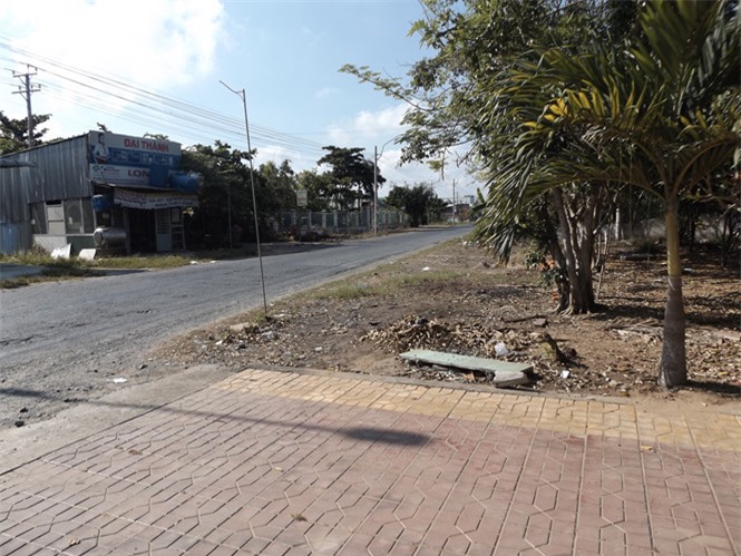 Thanh niên chết bất thường sau khi bị cảnh sát lập biên bản