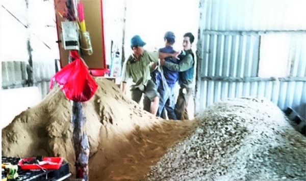  Vụ phá chòi đầm tôm của người chống 'cát tặc': Khởi tố 5 cán bộ