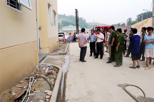 Cặp vợ chồng ở Lào Cai tử vong sau tiếng nổ kinh hoàng