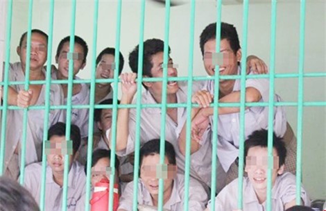 2 bệnh nhân đâm nhau trong lúc ăn sáng ở Viện tâm thần