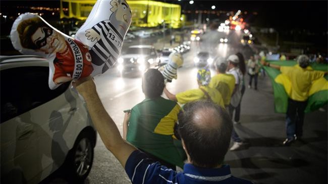 Brazil: Bạo lực bùng phát, căng thẳng chính trị gia tăng