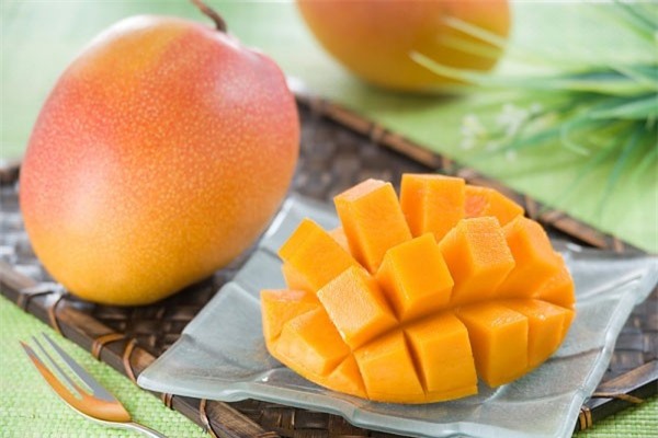 Lạ miệng với món chè xoài thơm ngon mùa hạ