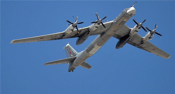 Nga trang bị tên lửa hành trình cho "Gấu bay"