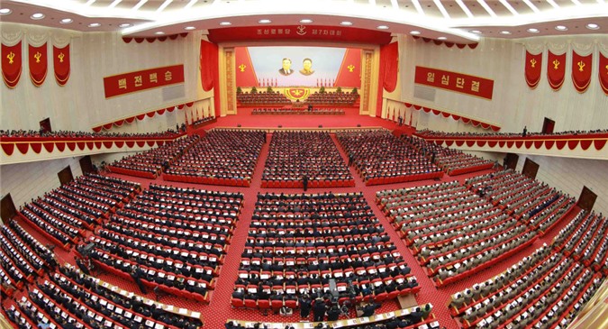 Triều Tiên tổ chức cuộc diễu hành khổng lồ sau khi bế mạc Đại hội Đảng