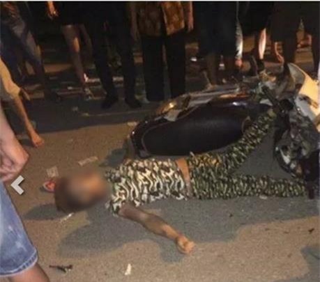 Tai nạn thảm khốc, xe máy "đối đầu" xe tải làm 3 người tử vong