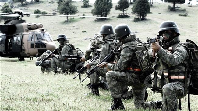  Thổ Nhĩ Kỳ bắt đầu chiến dịch lập vùng đệm tại Syria