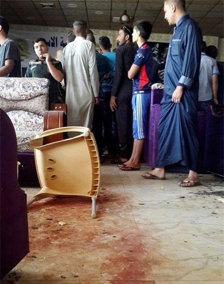 IS xả súng thảm sát cổ động viên Real Madrid, 16 người tử vong