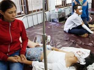 Đắk Lắk: Nổ bình gas trong lớp, 5 học sinh nhập viện