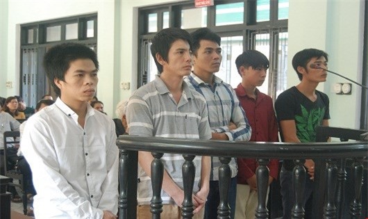 Bị đánh chết sau câu thách thức "...tau chém bây chết”