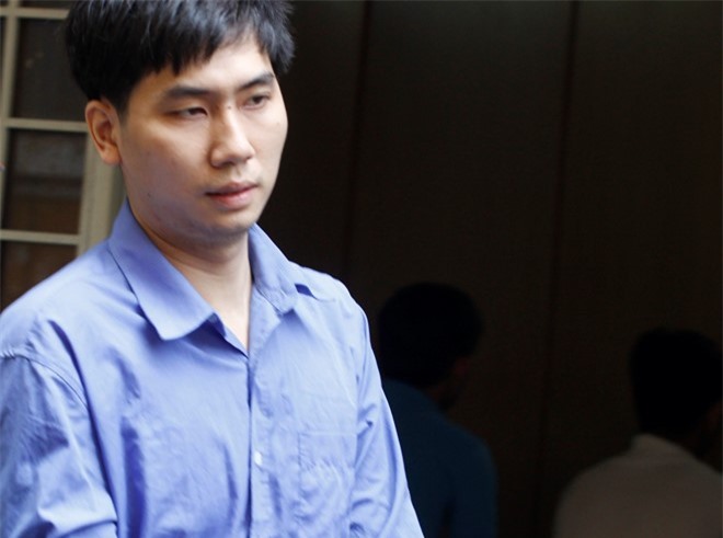 Cháu cùng tình nhân bày kế đánh thuốc mê ông ngoại cướp đồ cổ