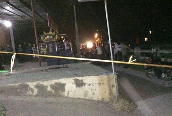 Hà Nội: Nhát dao đâm thấu tim, thanh niên 9X chết tại chỗ