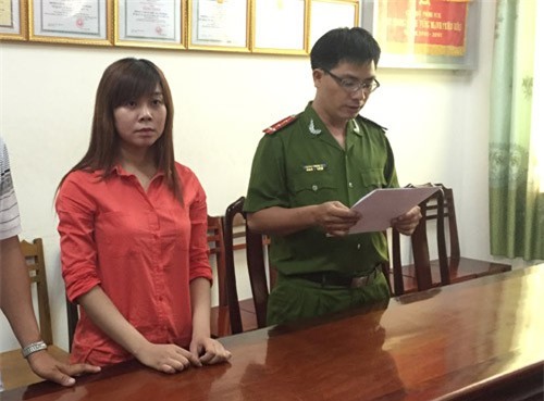 Khởi tố "hotgirl" lừa đảo, chiếm đoạt tài sản qua mạng Zalo