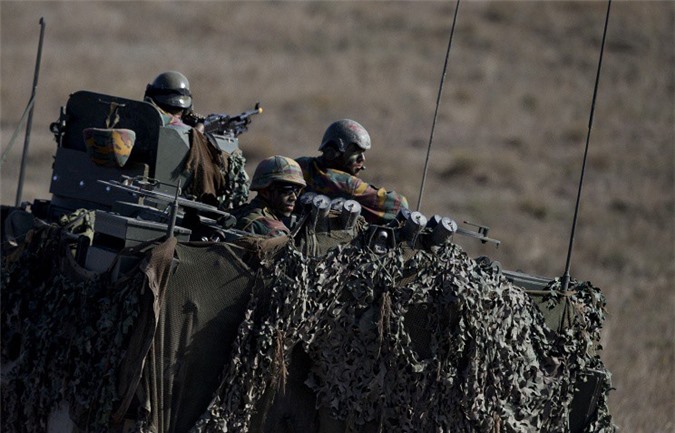 NATO chính thức mời Montenegro gia nhập và động thái của Nga