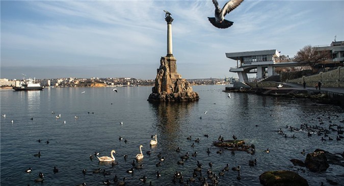 Pháp sẽ thừa nhận C-rưm là của Nga nếu bà Le Pen đắc cử Tổng thống Pháp