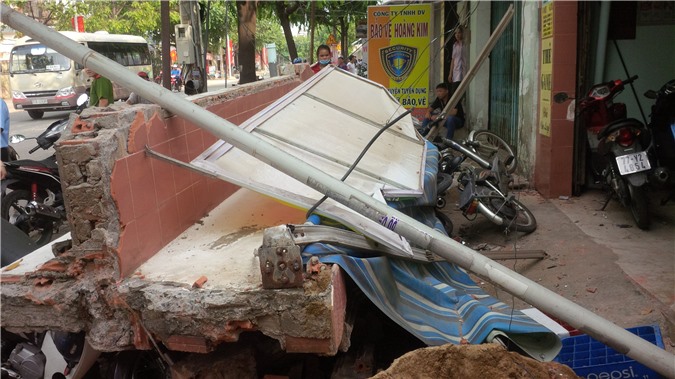 Chồng may mắn thoát chết nhờ... nghe theo lời vợ