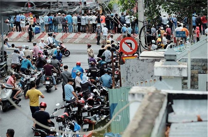 Chùm ảnh người Sài Gòn háo hức chờ đón Tổng thống Obama