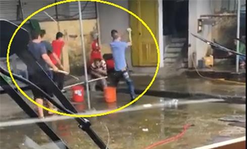 Nhóm côn đồ truy sát, chém gục tài xế ở bến xe khách