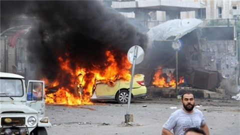 Syria rung chuyển vì đánh bom liên hoàn, hơn 100 người chết