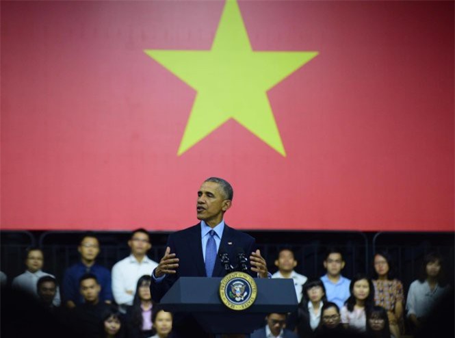 Tổng thống Obama: "Khi còn trẻ tôi cũng ham chơi"