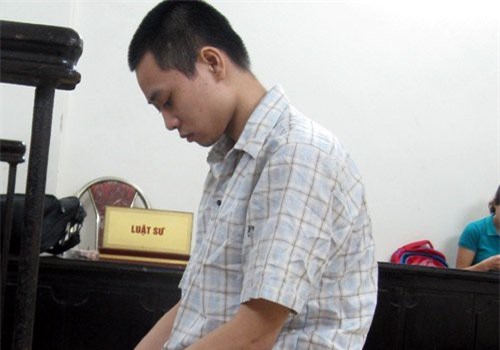 Cái kết "đắng" cho con trai vung dao "xử" nhân tình của mẹ 