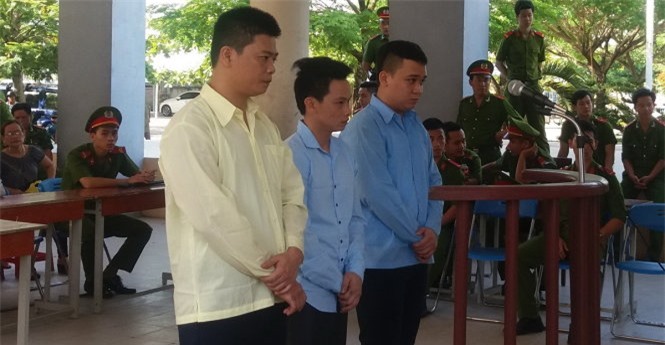 Chủ quán đánh chết khách vì chê nước mía đắt, lĩnh 18 năm tù