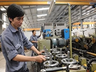 Hàng chục nghìn doanh nghiệp đang "chết" được "hồi sinh"