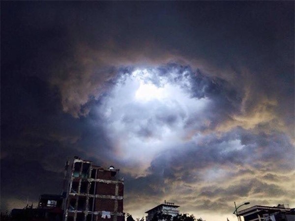 Mưa dông kèm sấm sét kết thúc, nắng nóng xuất hiện