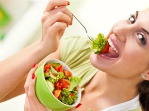 Những đối tượng nào nên "kiêng" ăn chay?