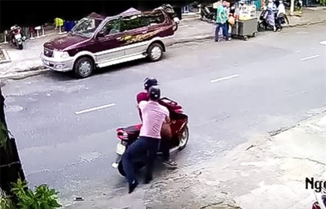 Vụ cướp giật táo tợn giữa TP. Đà Nẵng: Đã khoanh vùng nghi can