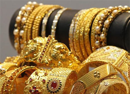 Giá vàng hôm nay (2/6): Vàng SJC  tăng 30.000 đồng/lượng