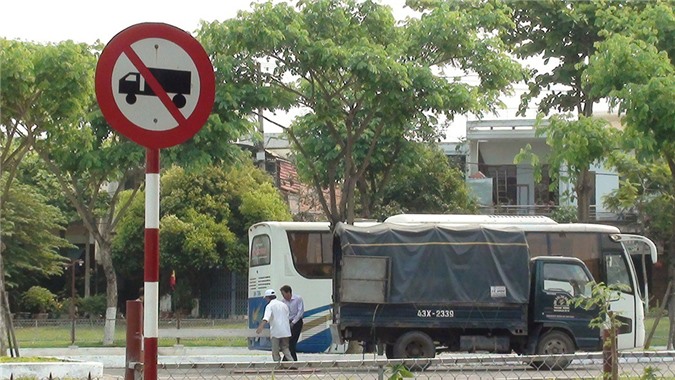 Đà Nẵng: "Xây dựng" đến đâu Sở Xây dựng lại cấp phép đến đó?