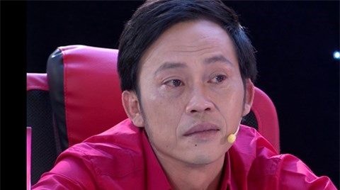 Danh hài Hoài Linh khiến thí sinh nhí khóc nức nở trên sân khấu